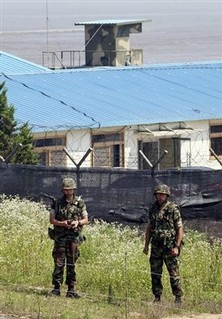 U.S. Builds Unwanted Base in Korea